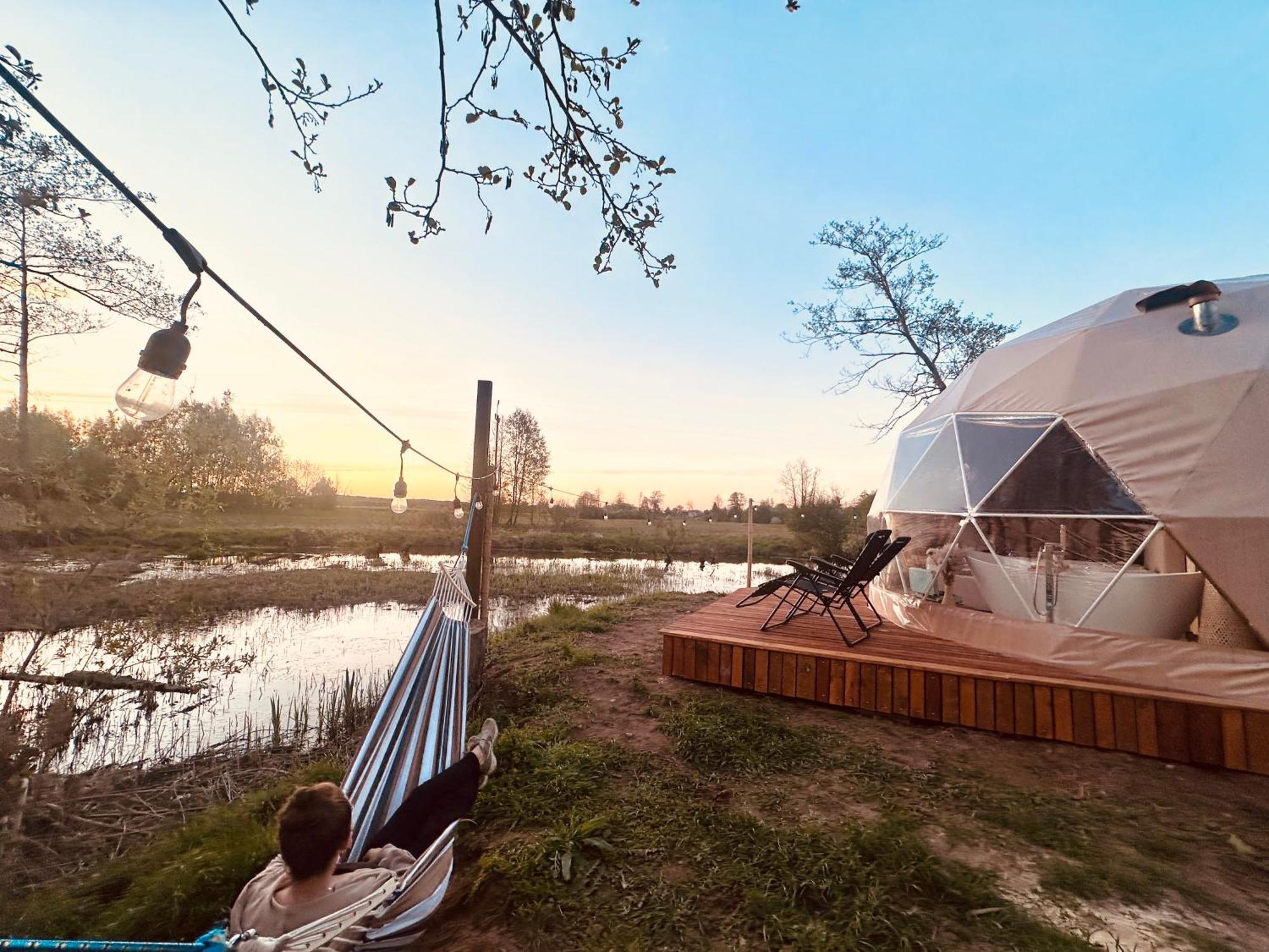 Heaven Reset & - Nad Rzeka (adults Only)